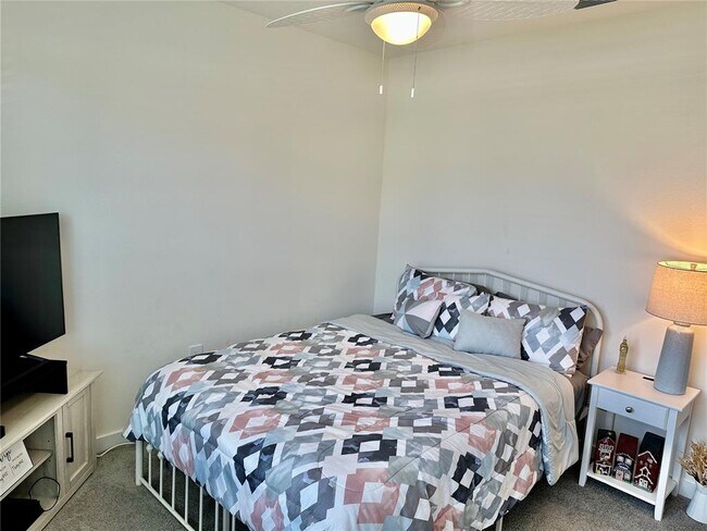 Building Photo - 17205 Barnwood Pl