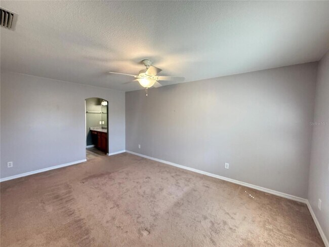 Building Photo - 501 Benton Dr