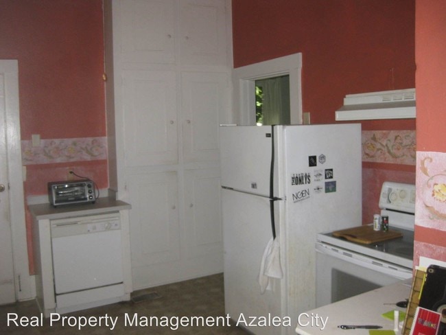 Building Photo - 3 br, 2 bath House - 301 Chidester Ave