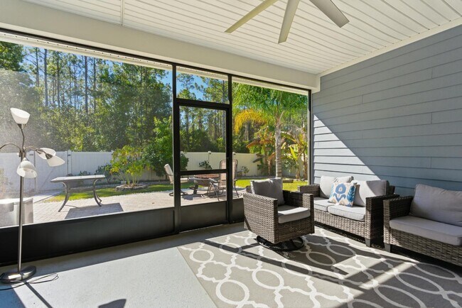 Building Photo - 454 Willow Lake Dr