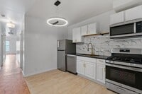 Building Photo - 99 Dana Ave