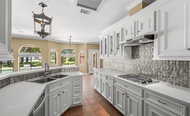 Building Photo - 20240 Cypress Rose Hill Rd