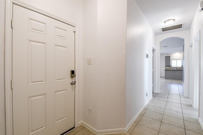 Building Photo - 6421 Innsbruck Meadows Ln