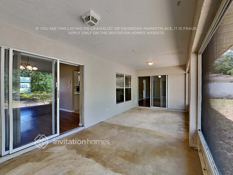 Building Photo - 23112 Donalda Ave