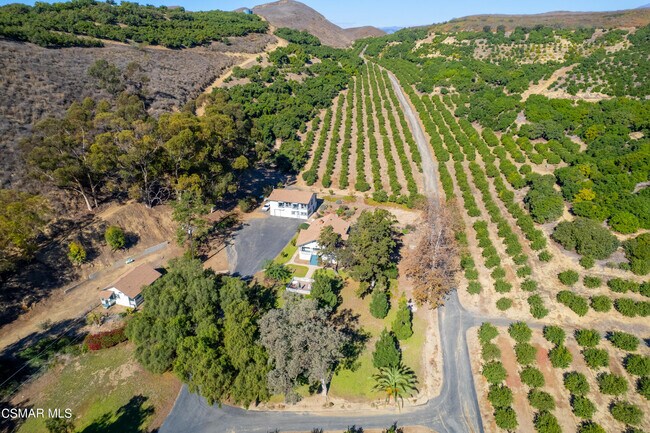 Building Photo - 641 W La Loma Ave