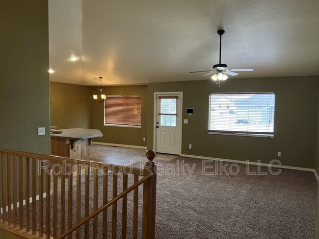Building Photo - 214 Brookwood Dr
