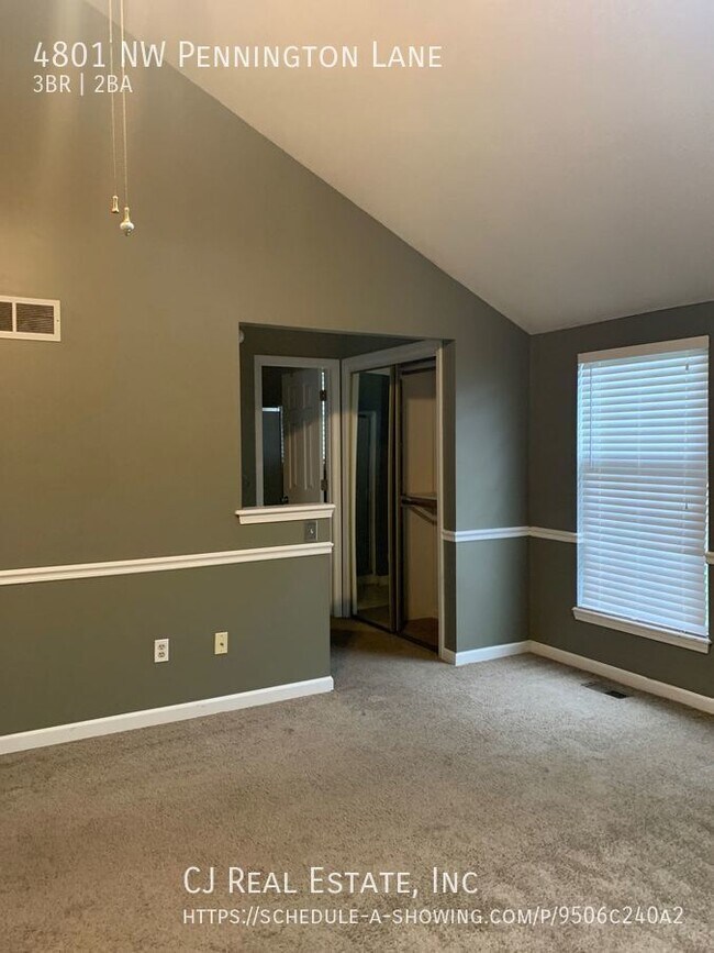 Building Photo - 4801 NW Pennington Ln