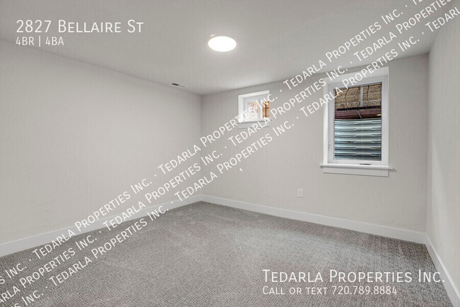 Building Photo - 2827 Bellaire St