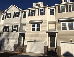 Building Photo - 365 Spindlewood Wy