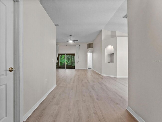 Building Photo - 1424 Firewheel Dr