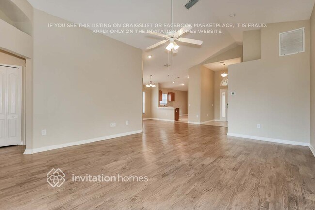 Building Photo - 8124 Alamosa Wood Ave