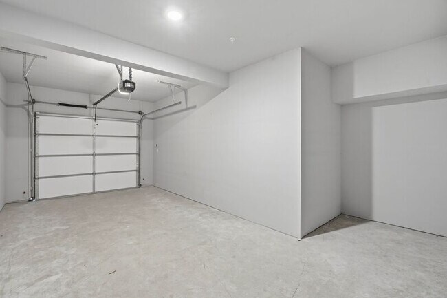 Building Photo - 1816 N 15th St