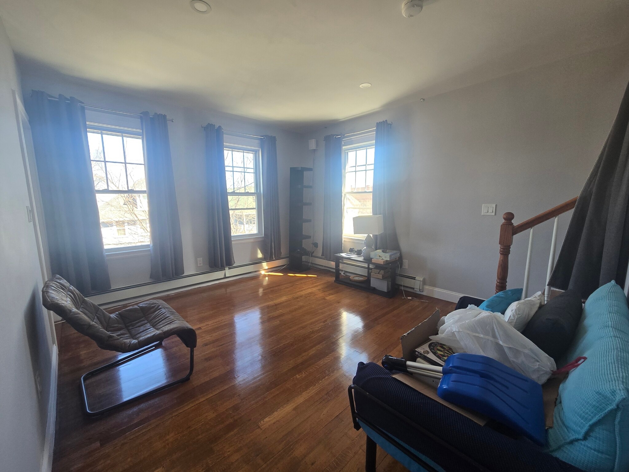 1st fl living rm area - 81 Bow St