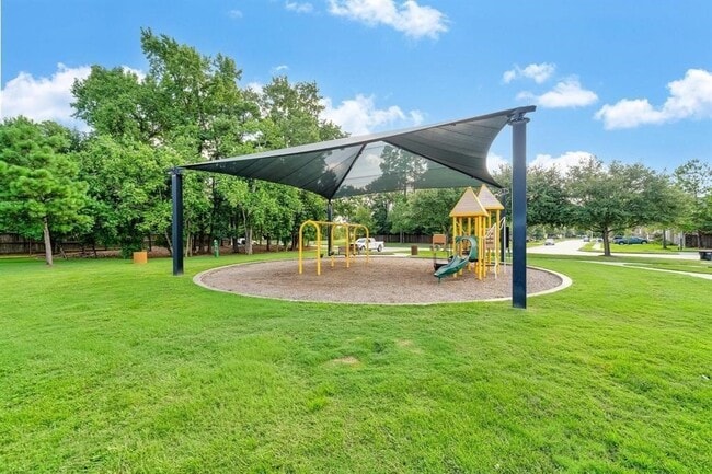 Building Photo - 21559 Kings Bend Dr