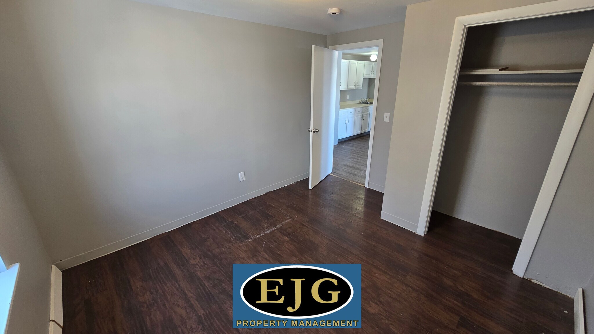 Building Photo - 26 Ledge St