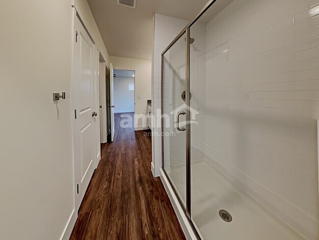 Building Photo - 1626 192nd St Ct E