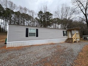 Building Photo - For Rent