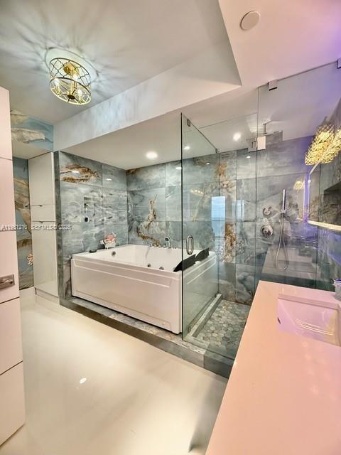 Building Photo - 6365 Collins Ave