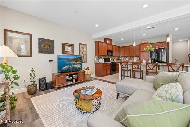 Building Photo - 2021 Wind Ranch Rd