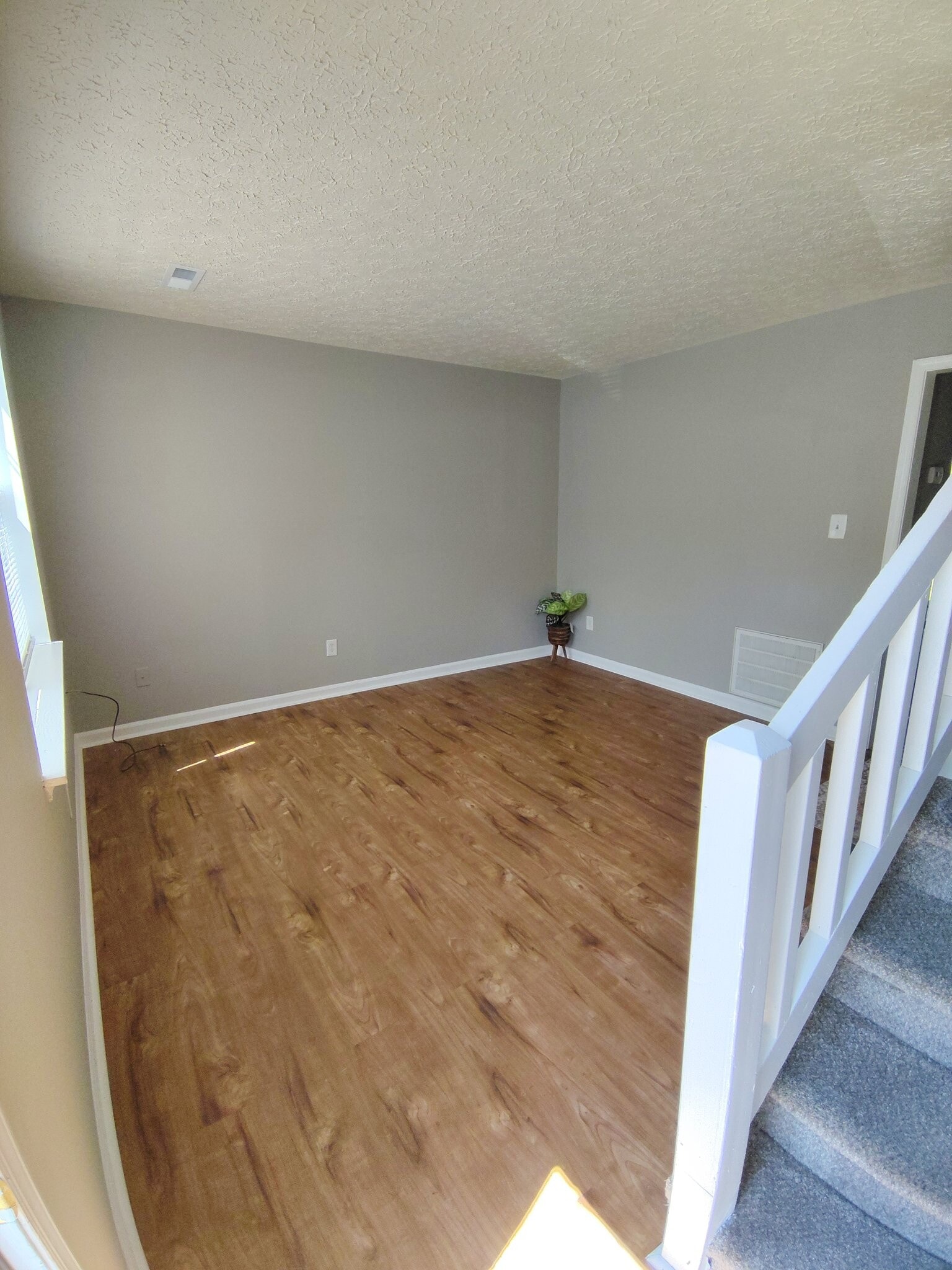 Building Photo - 16 Duiguid Dr