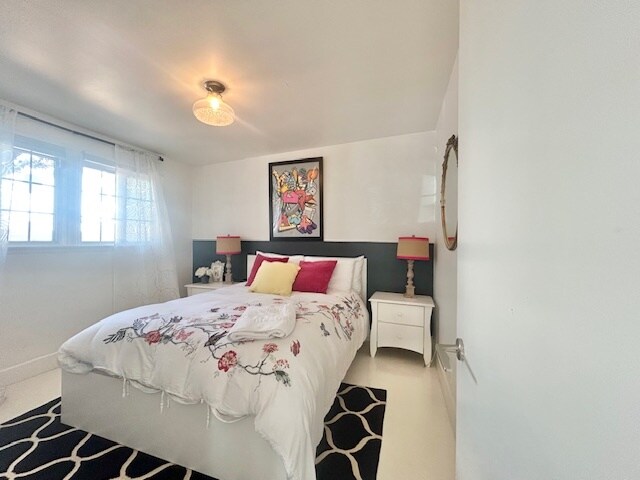 Building Photo - 1108 Electric Ave