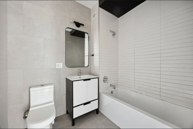 Building Photo - 815 Flatbush Ave