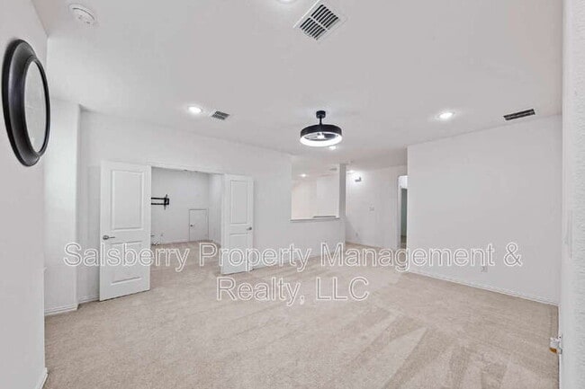 Building Photo - 149 Cherryvale Ln
