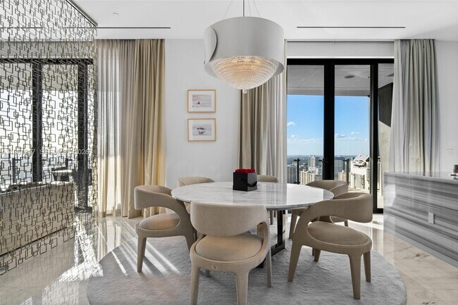 Building Photo - 17141 Collins Ave