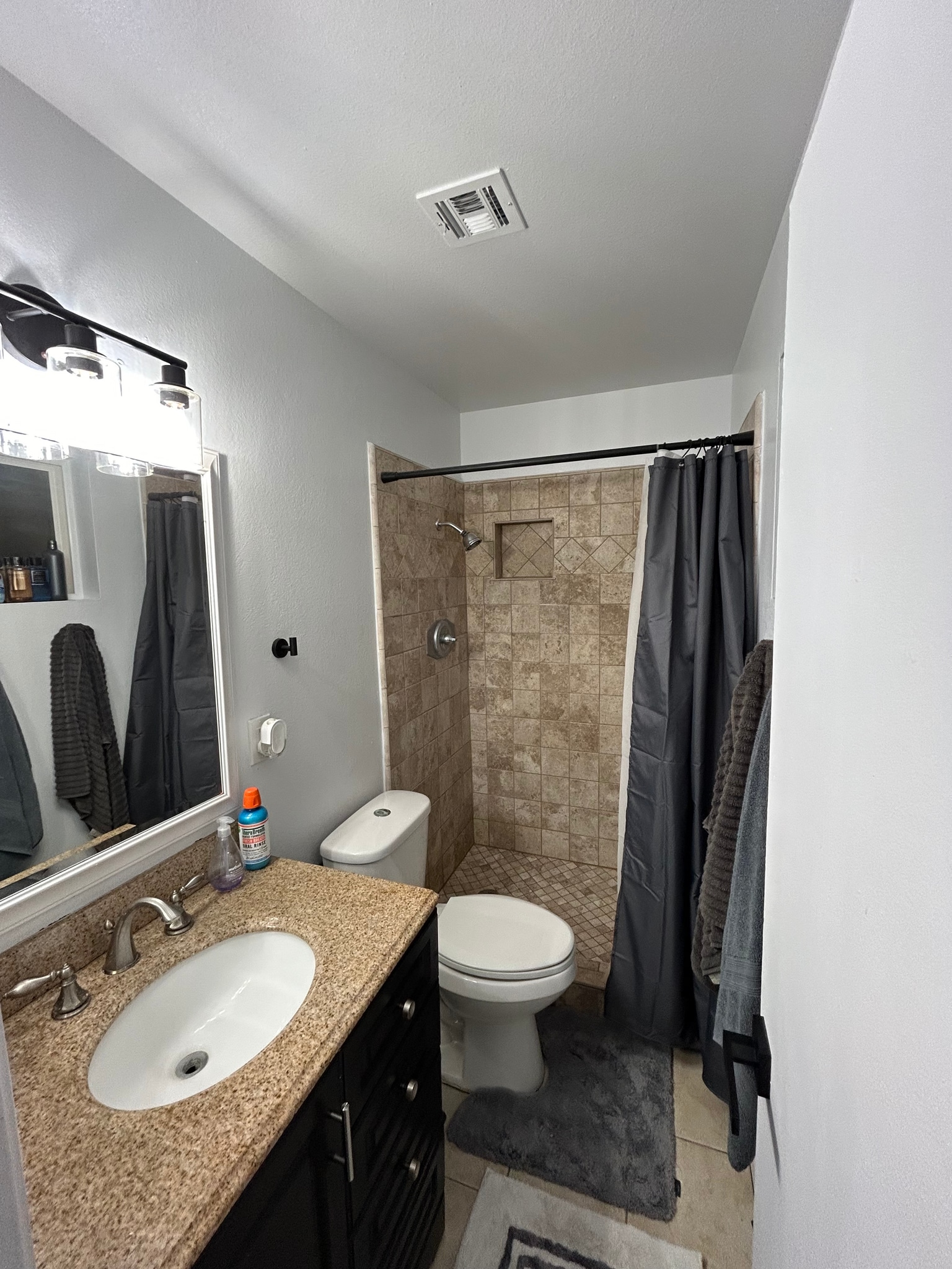 Building Photo - 3030 S Dromedary Dr