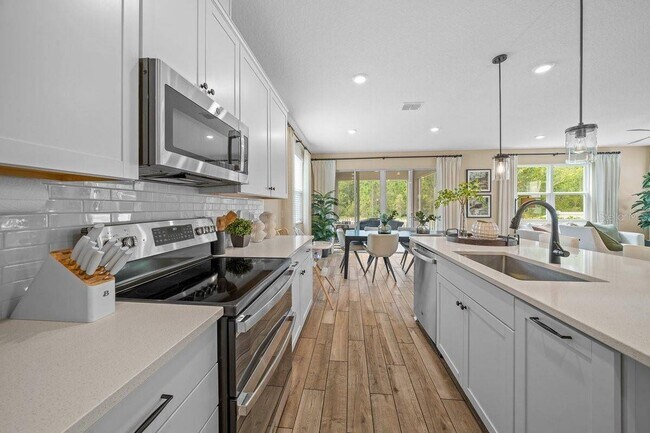 Building Photo - 3916 Southern Vis Lp