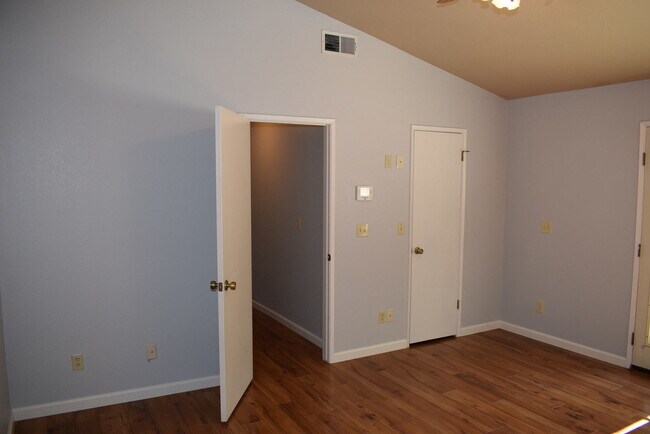 Building Photo - 6830 Paseo Del Sol Way