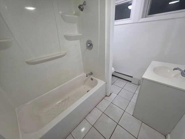 Building Photo - 776 NY-284