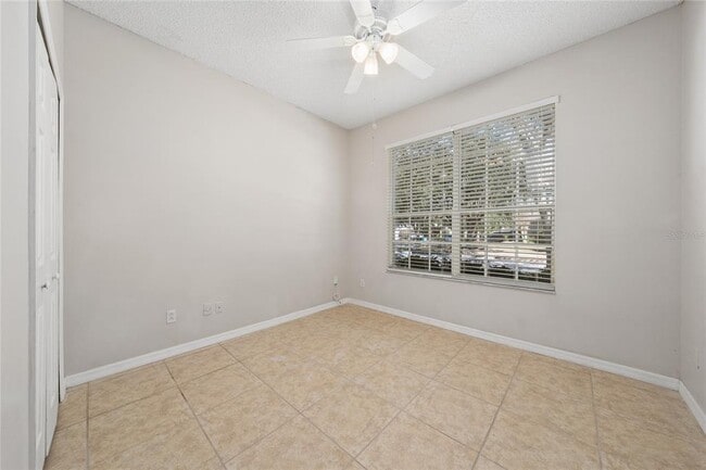 Building Photo - 6274 Glenn Cliff Wy