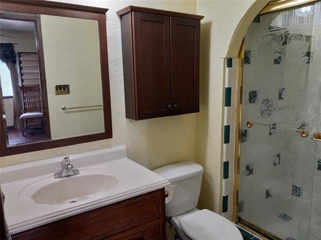 Building Photo - 490 Clear Creek Ln