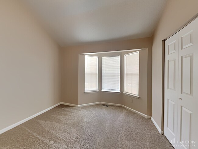 Building Photo - 1684 Watercrest Cir