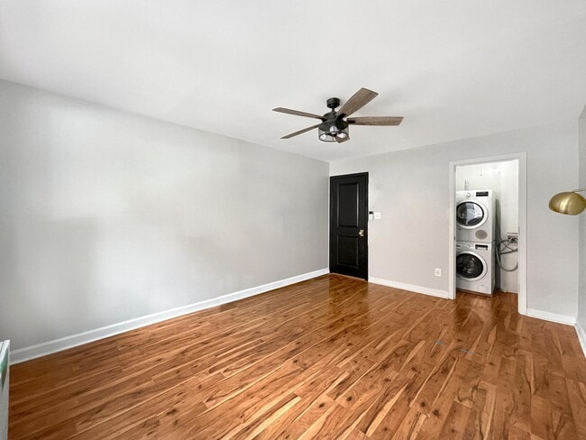 Building Photo - 2725 39th St NW