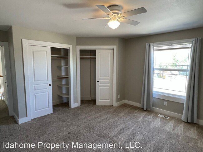 Building Photo - 4 br, 2.5 bath House - 10539 W Merab Ct