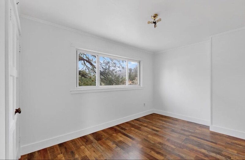 Building Photo - 3216 Villa St