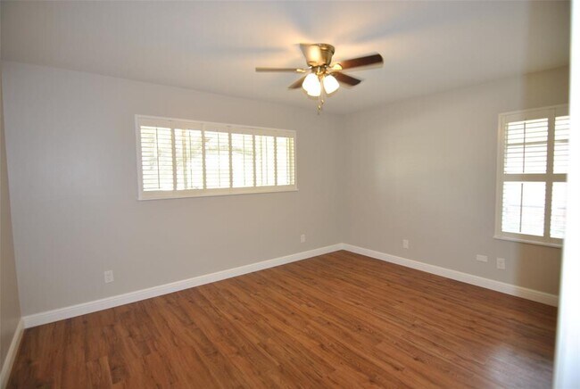 Building Photo - 3519 Latma Dr
