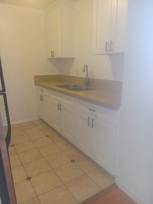 Building Photo - 3540 Sawtelle Blvd