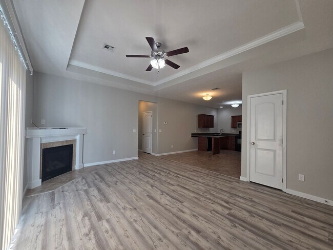 Building Photo - 376 Michaels Court