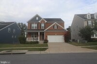 Building Photo - 3348 Burton Dr