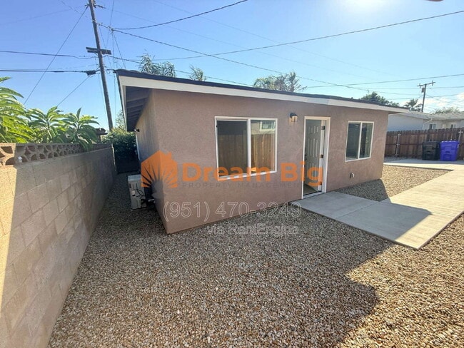 Building Photo - 509 W Lorraine Pl