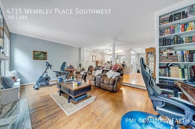 Building Photo - 4715 Wembley Pl SW