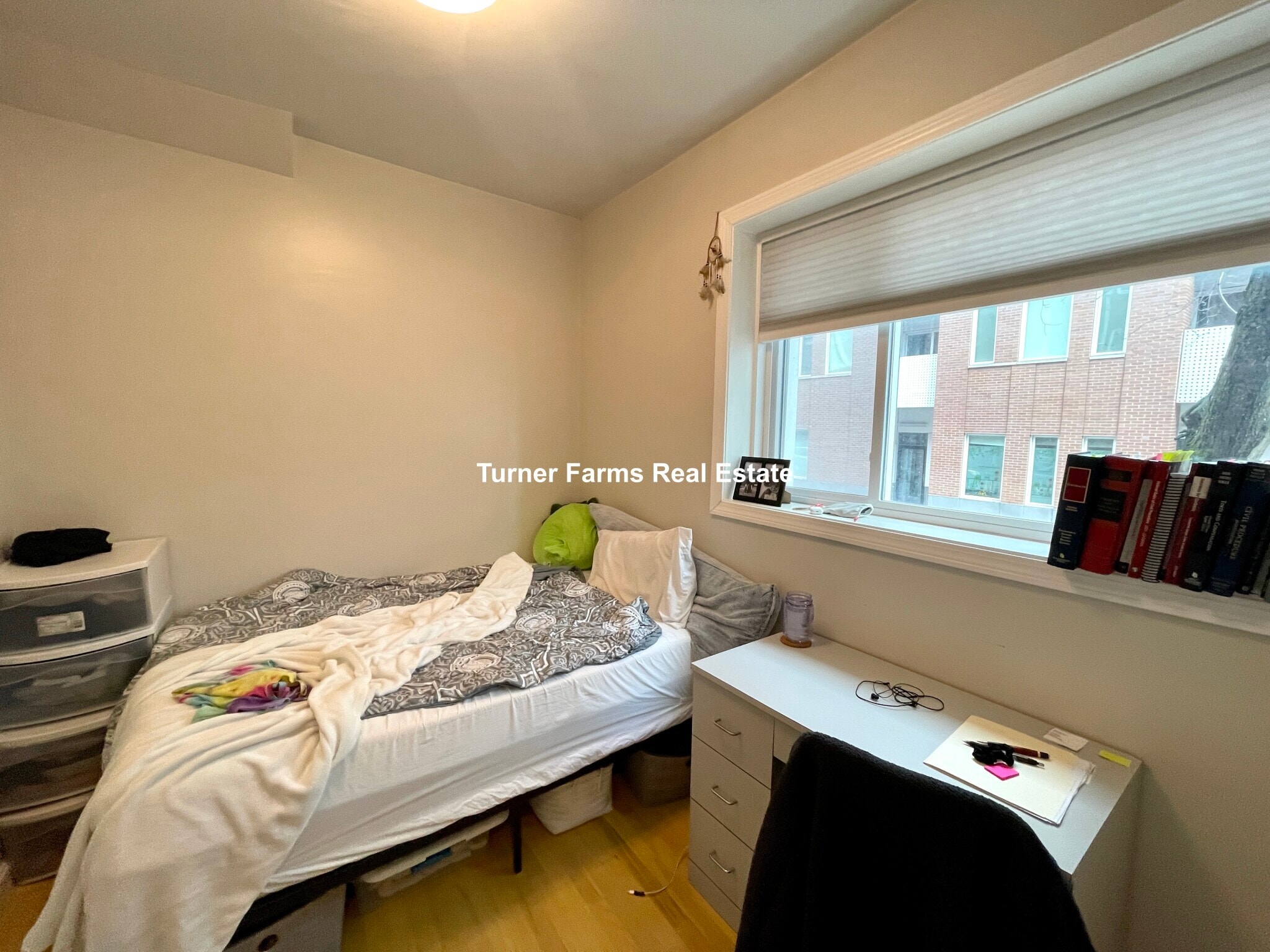 Building Photo - 91 Hudson St