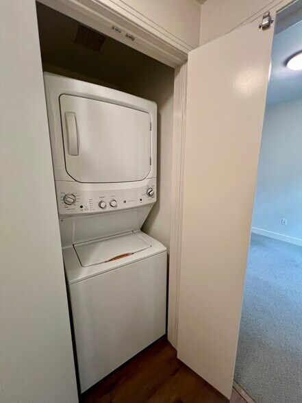Laundry unit - 8355 Station Village Ln