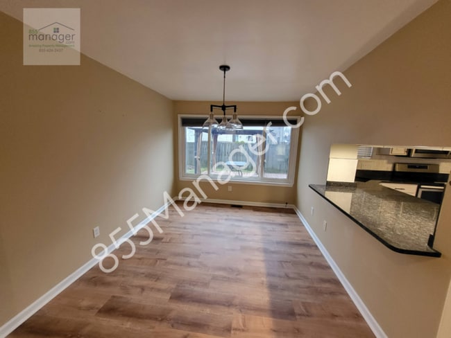 Building Photo - Exceptional Rental Opportunity: Explore Co...
