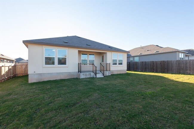Building Photo - 124 Juniper Springs Rd