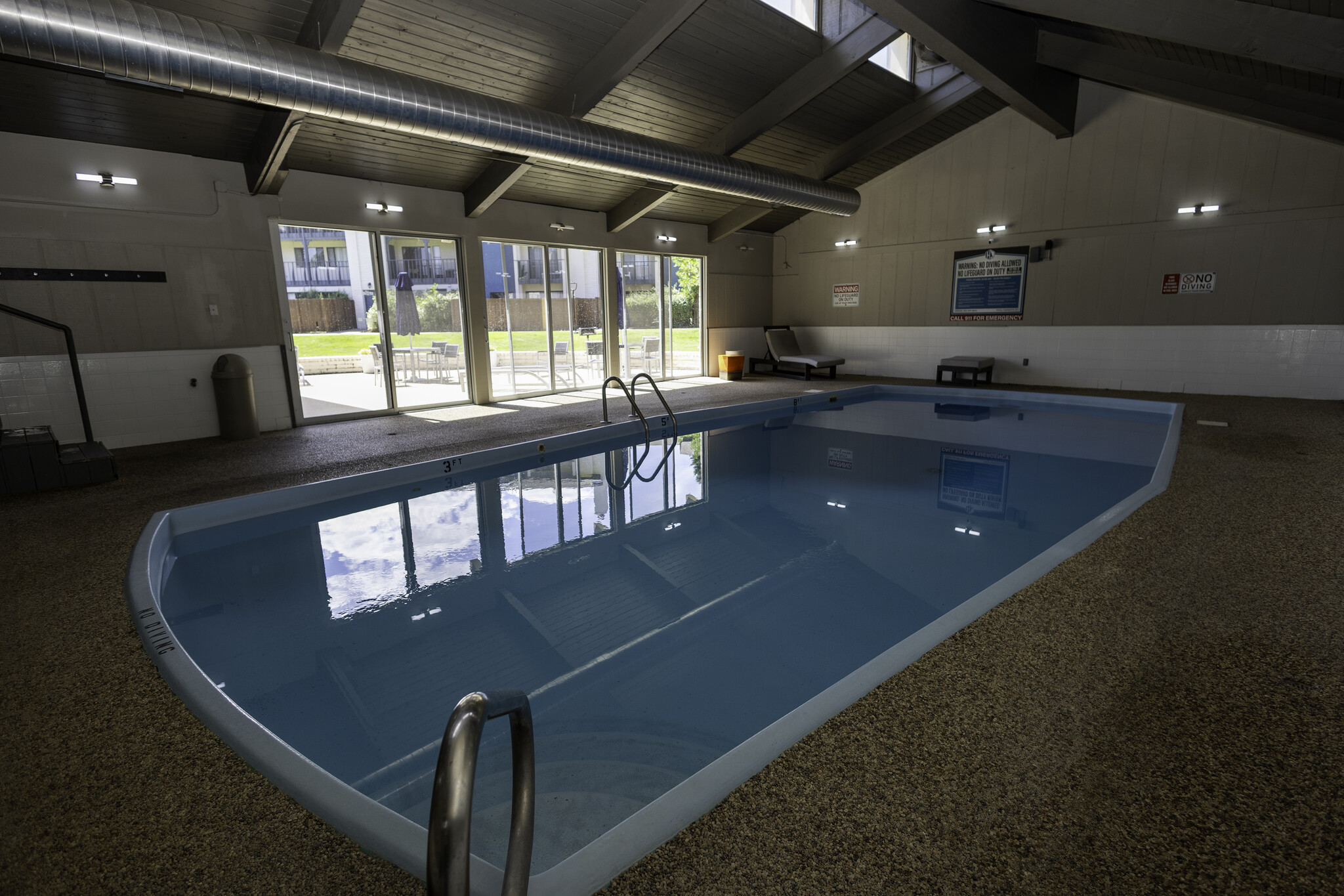 Community Indoor Pool, Hot Tub - 4415 Laguna Pl