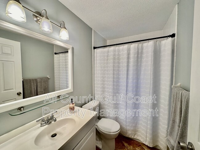 Building Photo - 187 Clemson Rd